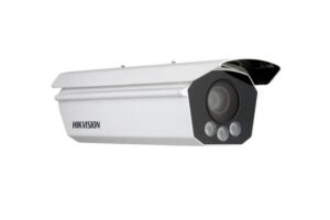 Cámara Inteligente de Tráfico Hikvision iDS-TCV900-BI 9MP con LPR